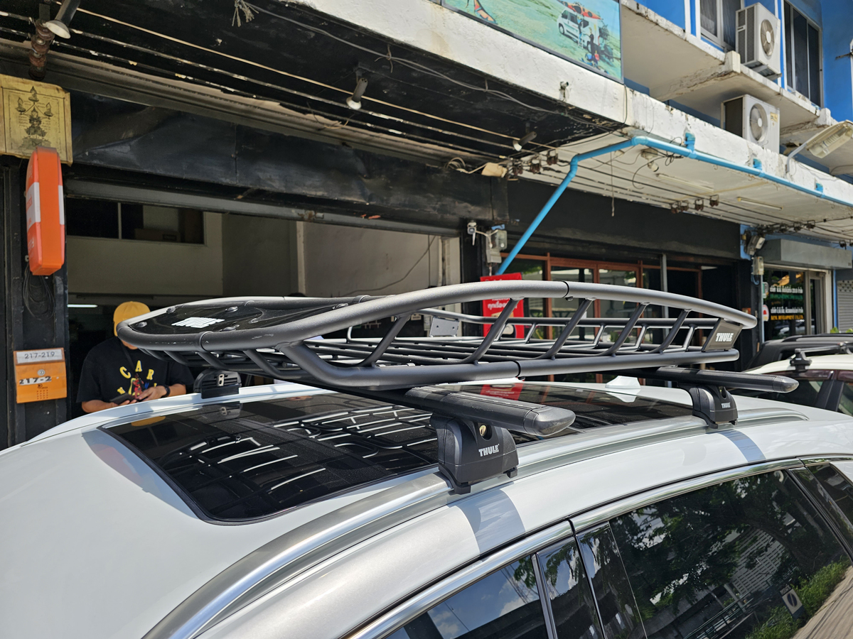 BYD ATTO 3 ติดตั้ง ถาดวางของบนหลังคา THULE Roofrack รุ่น CANYON XT 859 Black Color