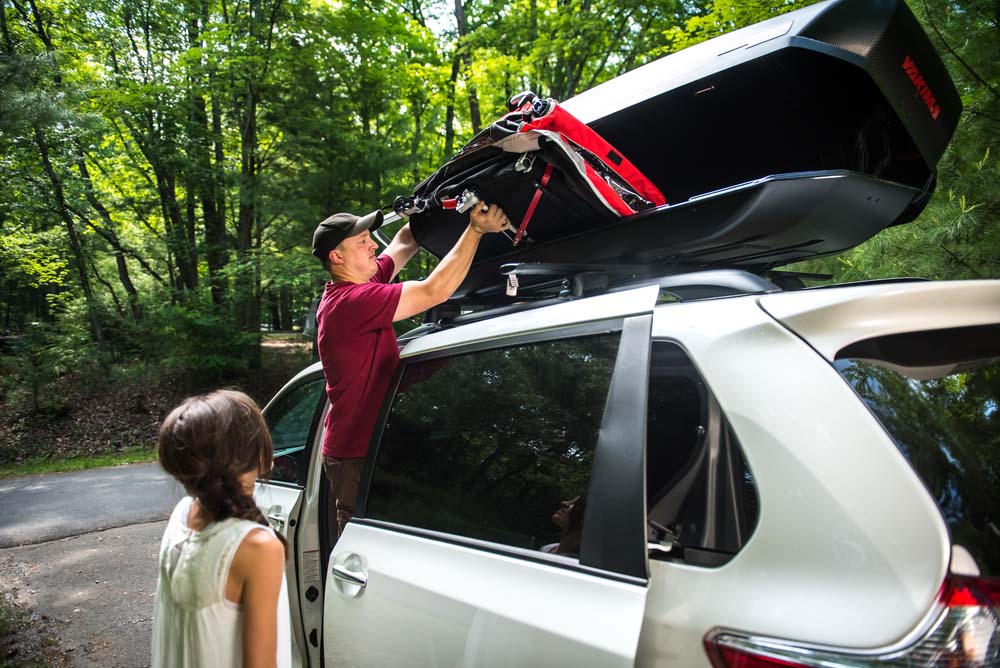 แร็คหลังคาฟอร์จูนเนอร์ แร็คหลังคา มือสอง pantip Roofbox Yakima รุ่น Skybox 18 roof box thule