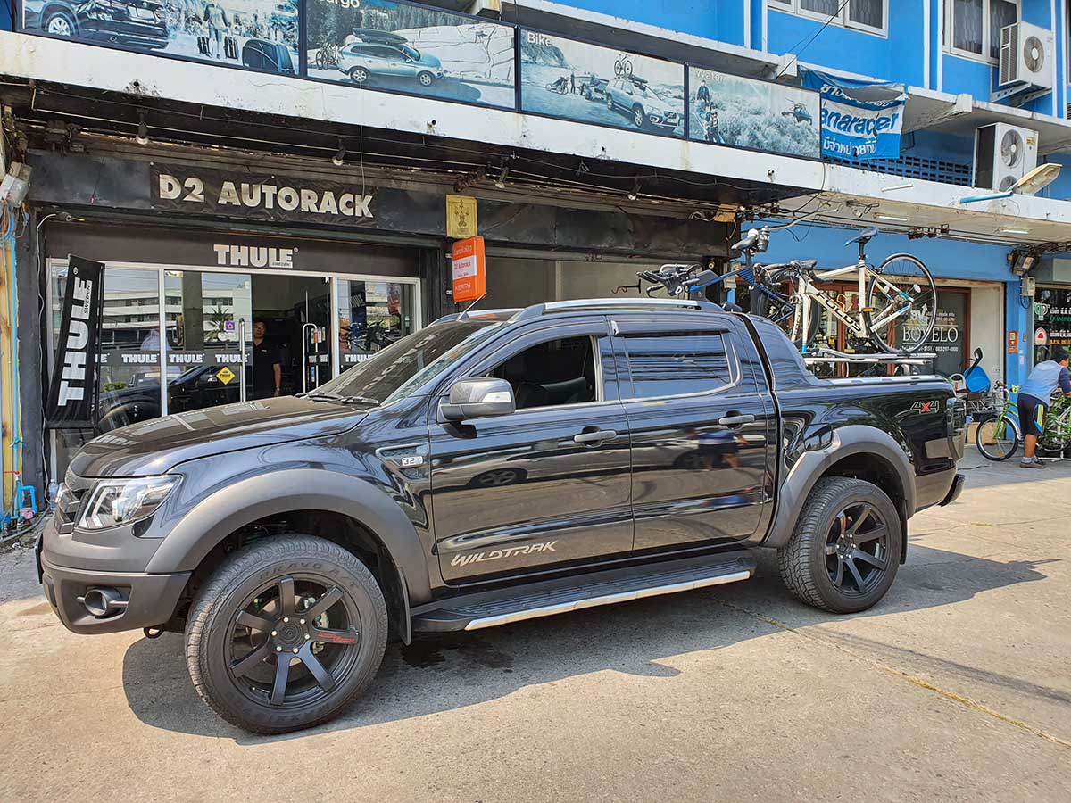 Ford Ranger ติดตั้ง แร็คจักรยาน thule bikerack รุ่น outride 561