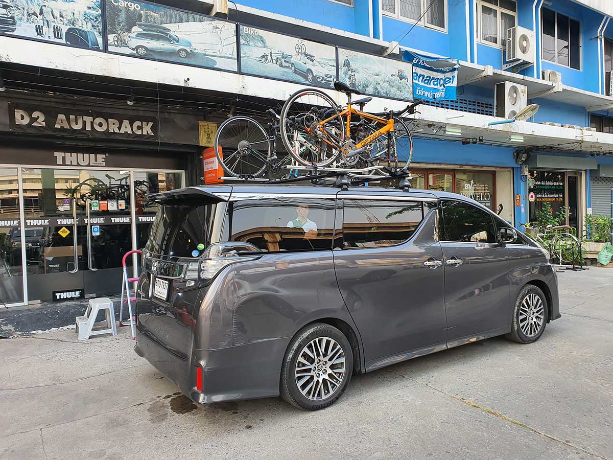 Toyota Vellfire ติดตั้ง rackจักรยาน thule bikerack รุ่น outride 561