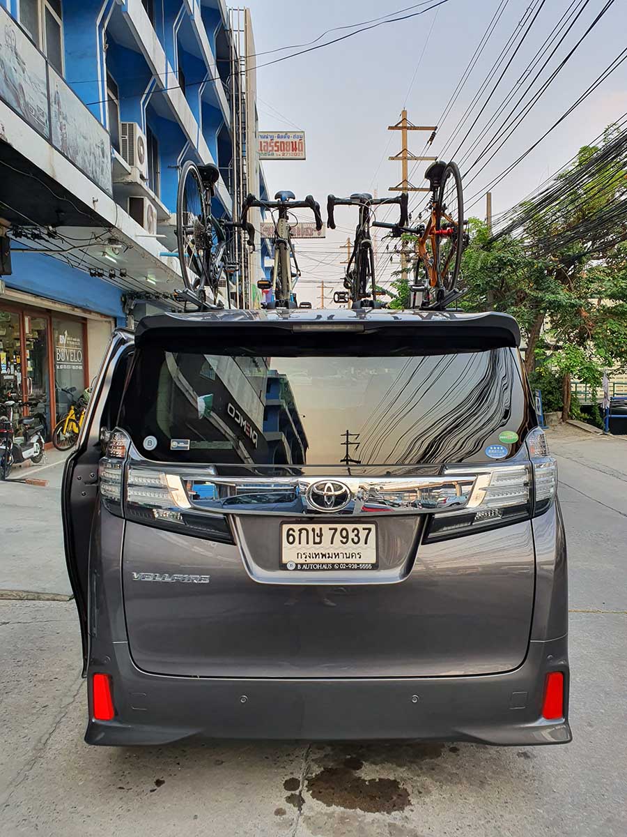 Toyota Vellfire ติดตั้ง แร็คจักรยานมือสอง thule bikerack รุ่น outride 561