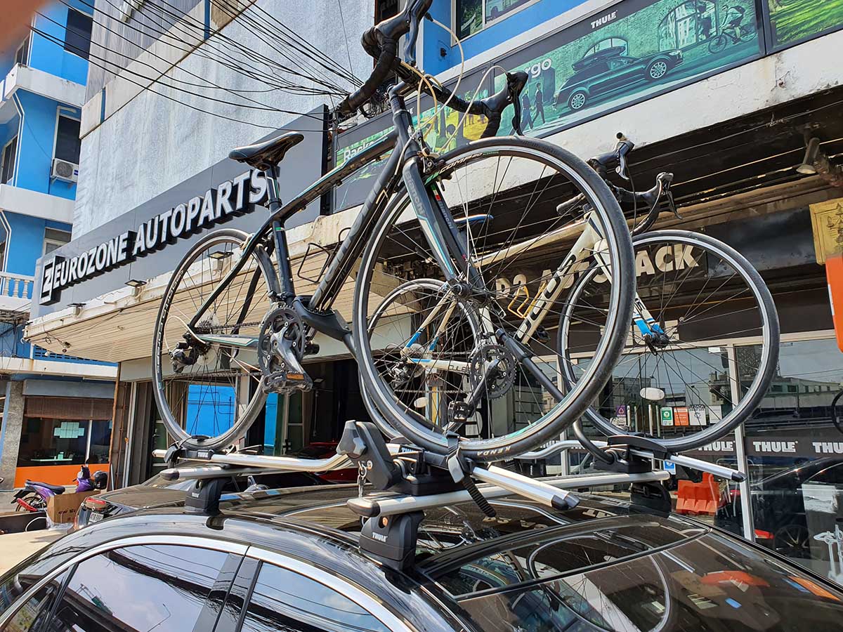 Benz S560 ติดตั้ง แร็คจักรยานไม่ถอดล้อหน้า thule bikerack รุ่น Proride 598