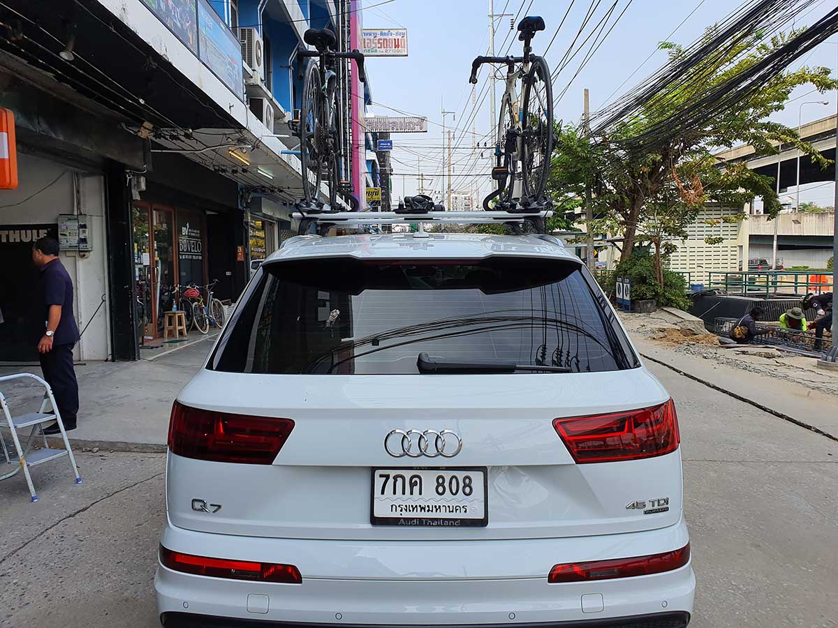 Audi Q7 ติดตั้ง แร็ควางจักรยาน thule bikerack รุ่น Proride 598