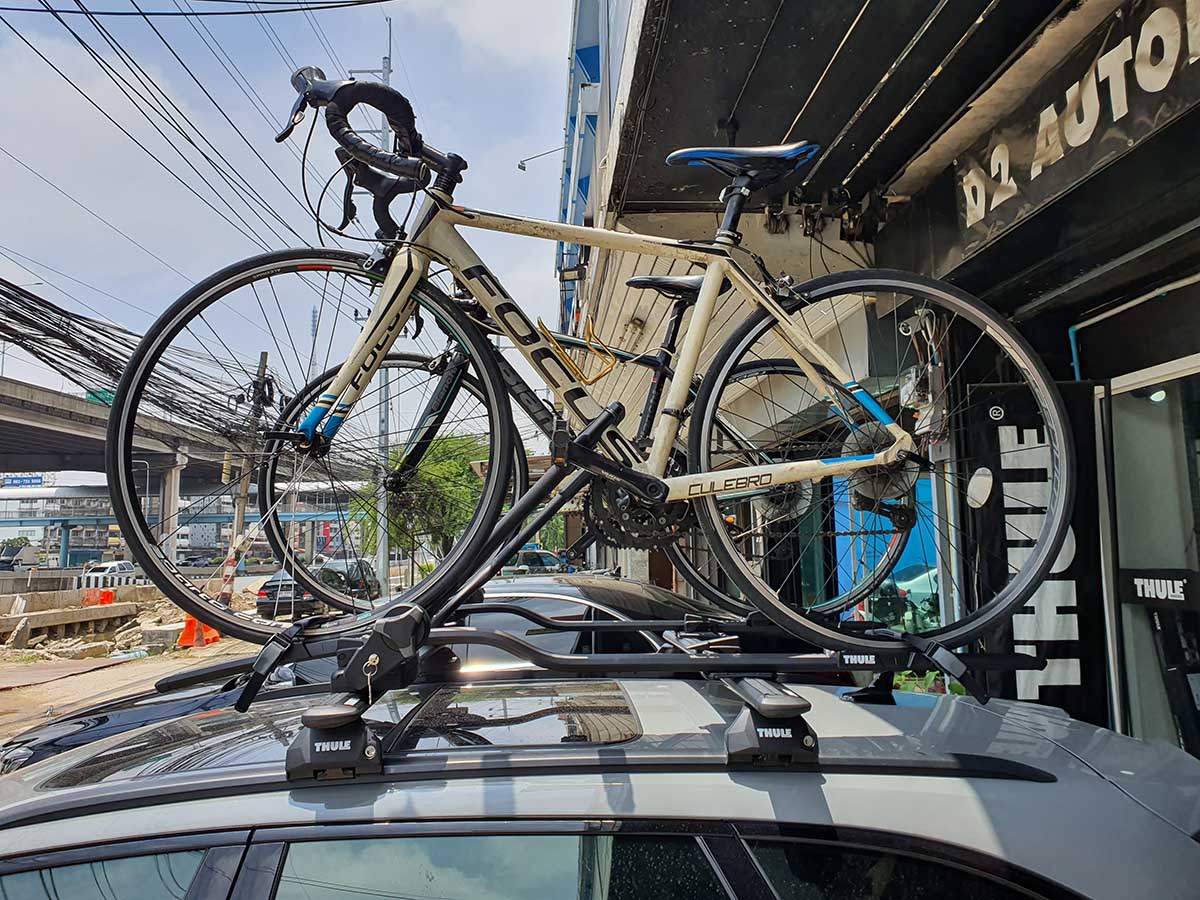 Audi RS4 ติดตั้ง แร็ควางจักรยาน thule bikerack รุ่น Proride 598