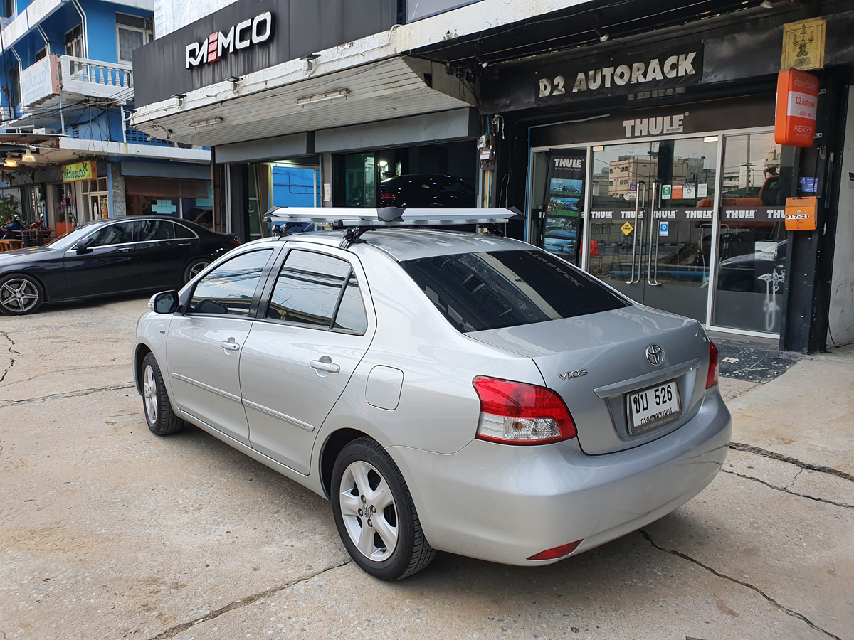 Toyota Vios ติดตั้ง แร็คหลังคา VRK Roofrack รุ่น Modern White Color 100x120 cm