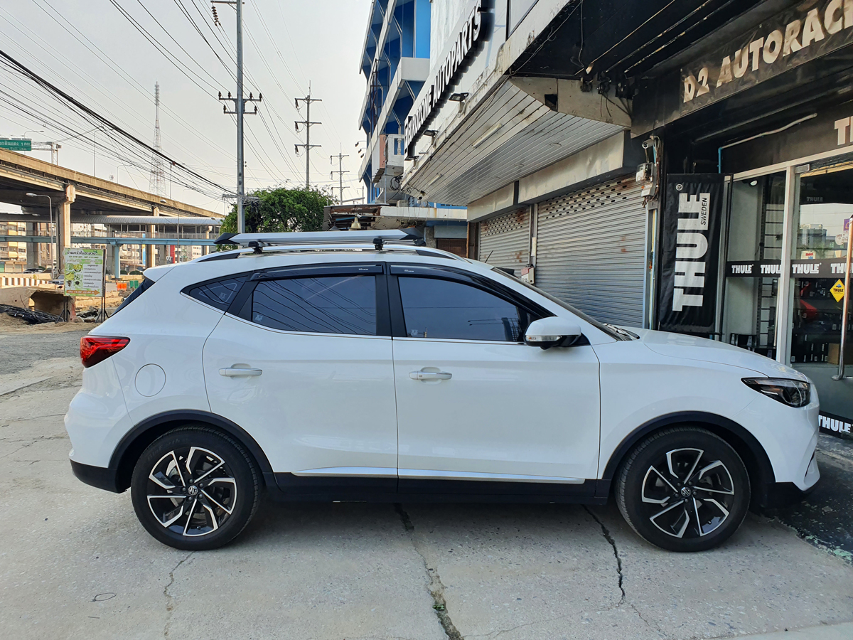 MG ZS ติดตั้ง แร็คหลังคารถเก๋ง VRK Roofrack รุ่น Modern White Color 100x120 cm