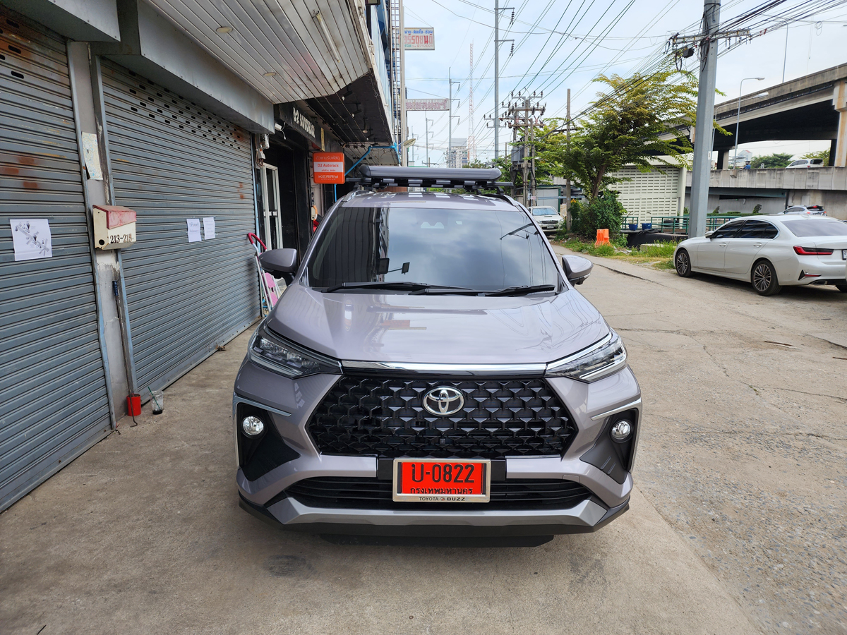 Toyota Veloz ติดตั้ง ติดแร็คหลังคา VRK Roofrack รุ่น Sport Black Color 100x150 cm