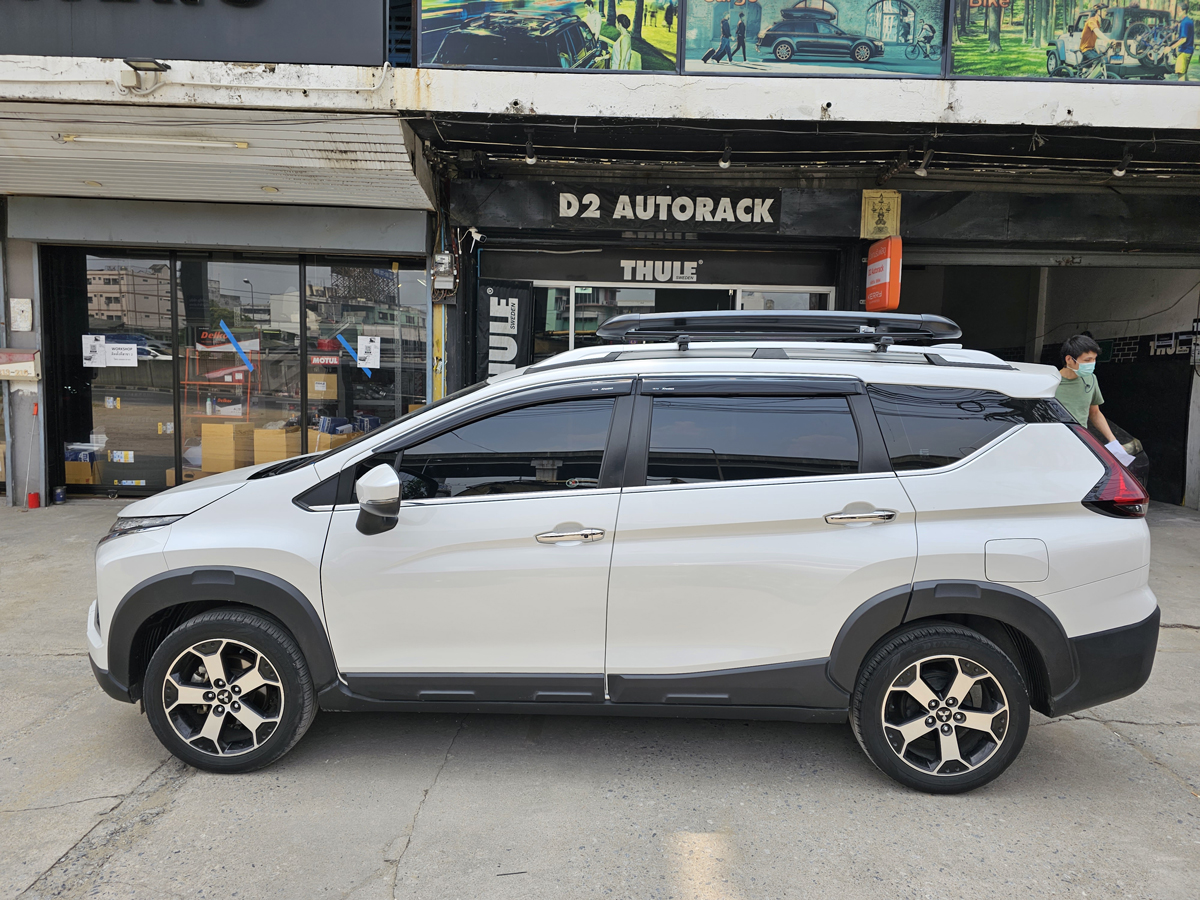 Mitsubishi Xpander ติดตั้ง แร็คหลังคารถเก๋ง VRK Roofrack รุ่น Sport Black Color 100x150 cm