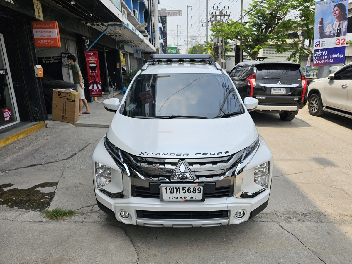 Mitsubishi Xpander ติดตั้ง ติดแร็คหลังคา VRK Roofrack รุ่น Sport Black Color 100x150 cm