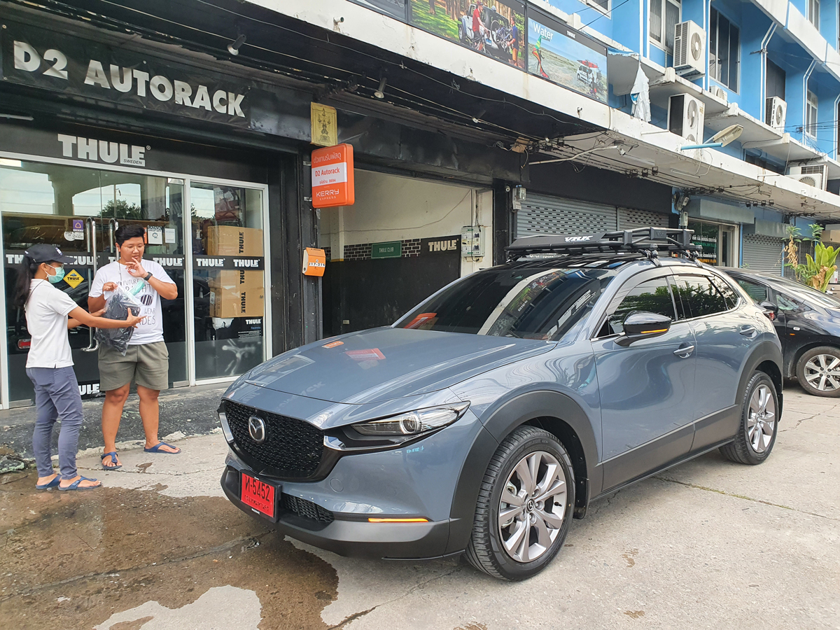 Mazda CX30 ติดตั้ง ขาจับแร็คหลังคา VRK Roofrack รุ่น TRAY-001 90x120 cm