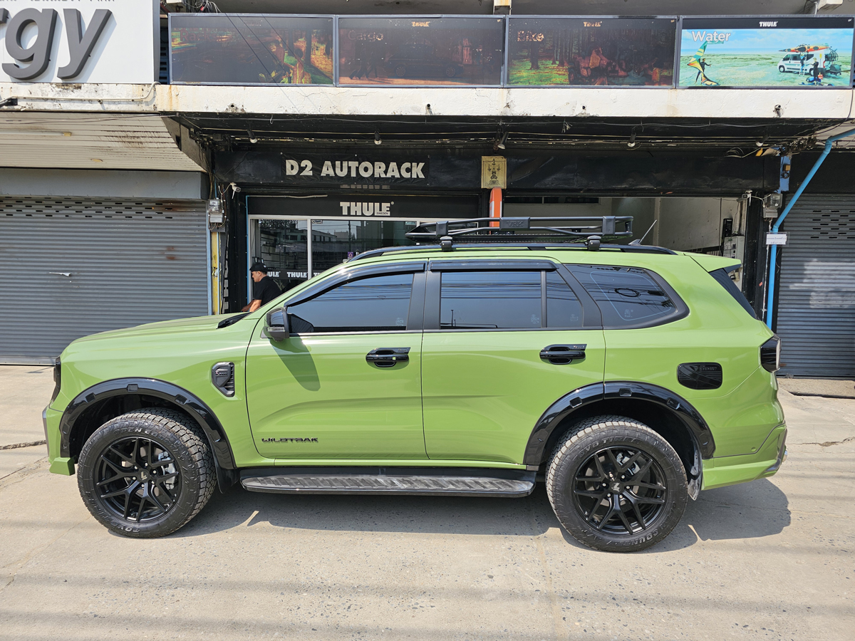 Ford Everest Next Gen ติดตั้ง แร็คหลังคารถเก๋ง VRK Roofrack รุ่น TRAY-002 100x150 cm