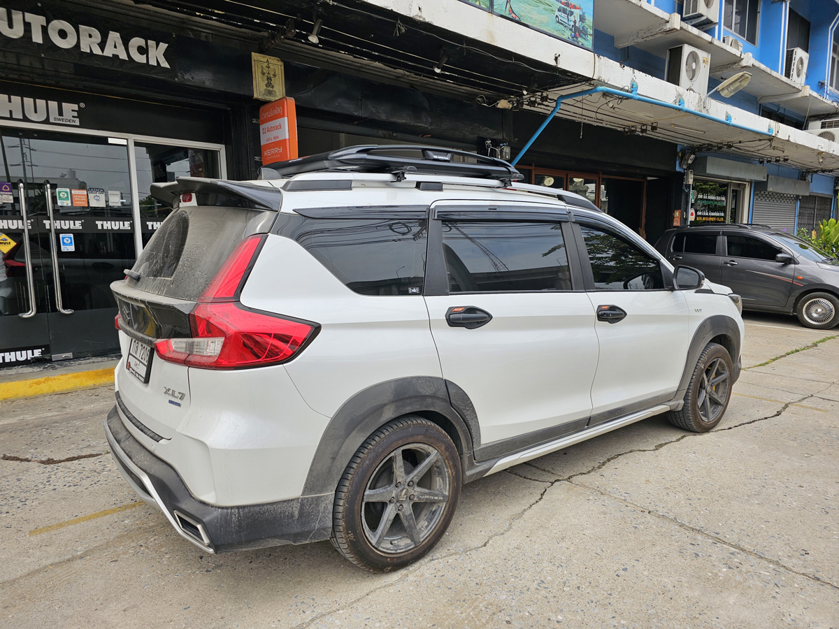 Suzuki XL7 ติดตั้ง ตะแกรงใส่ของบนหลังคา CARRYBOY Roofrack รุ่น CB550N 100x120 cm