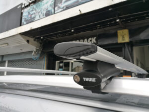 ขาแร็คหลังคา Thule Roof rail ประกอบด้วย ชุดขาจับแร็ค thule 775 + ชุดคานขวาง thule wingbar แรคติดหลังคารถ rackหลังคารถเก๋ง ทูเล่ แร็คหลังคาราคา