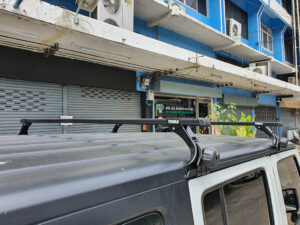 แร็คติดหลังคารถ Thule Rain Gutters ประกอบด้วย ชุดขาจับแร็ค thule 951 + ชุดคานขวาง thule squarebar แร็คหลังคาthuleมือสอง ติดตั้งแร็คหลังคา ทูเล่ แร็คหลังคาเหล็ก