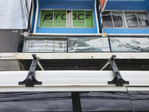 rackหลังคา Thule Rain Gutters ประกอบด้วย ชุดขาจับแร็ค thule 953 + ชุดคานขวาง thule squarebar แร็คหลังคามือสองมีนบุรี ราวแร็คหลังคา ทูเล่ แร็คหลังคามือสองขายดี