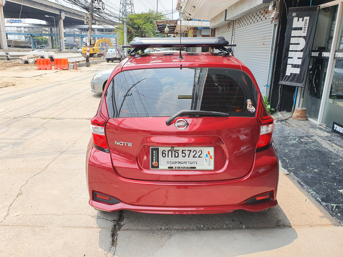 Nissan Note ติดตั้ง ร้านติดแร็คหลังคาใกล้ฉัน CARRYBOY Roofrack รุ่น CB535B 100x100 cm