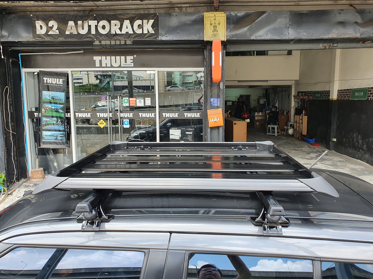 Suzuki Swift ติดตั้ง แร็คบนหลังคา VRK Roofrack รุ่น Modern Black Color 100x120 cm