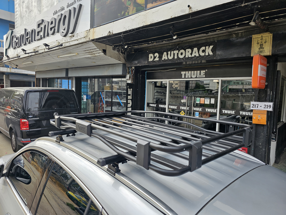 Benz GLA 200 ติดตั้ง แร็คหลังคารถ VRK Roofrack รุ่น TRAY-001 100x150 cm