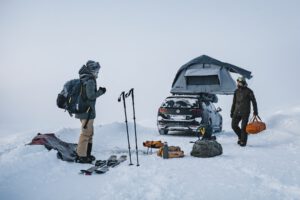 เต็นท์พับได้ RoofTop Tent ติดตั้งบนหลังคา THULE รุ่น Tepui Explorer Autana 4 นอนบนภูเขาหิมะได้สบาย ๆ