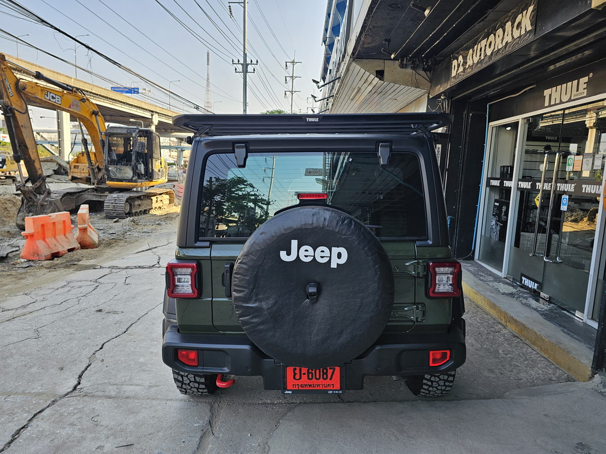 Jeep Rubicon ติดตั้ง แร็คหลังคารถ THULE Roofrack รุ่น Caprock Roof Platform Black Color